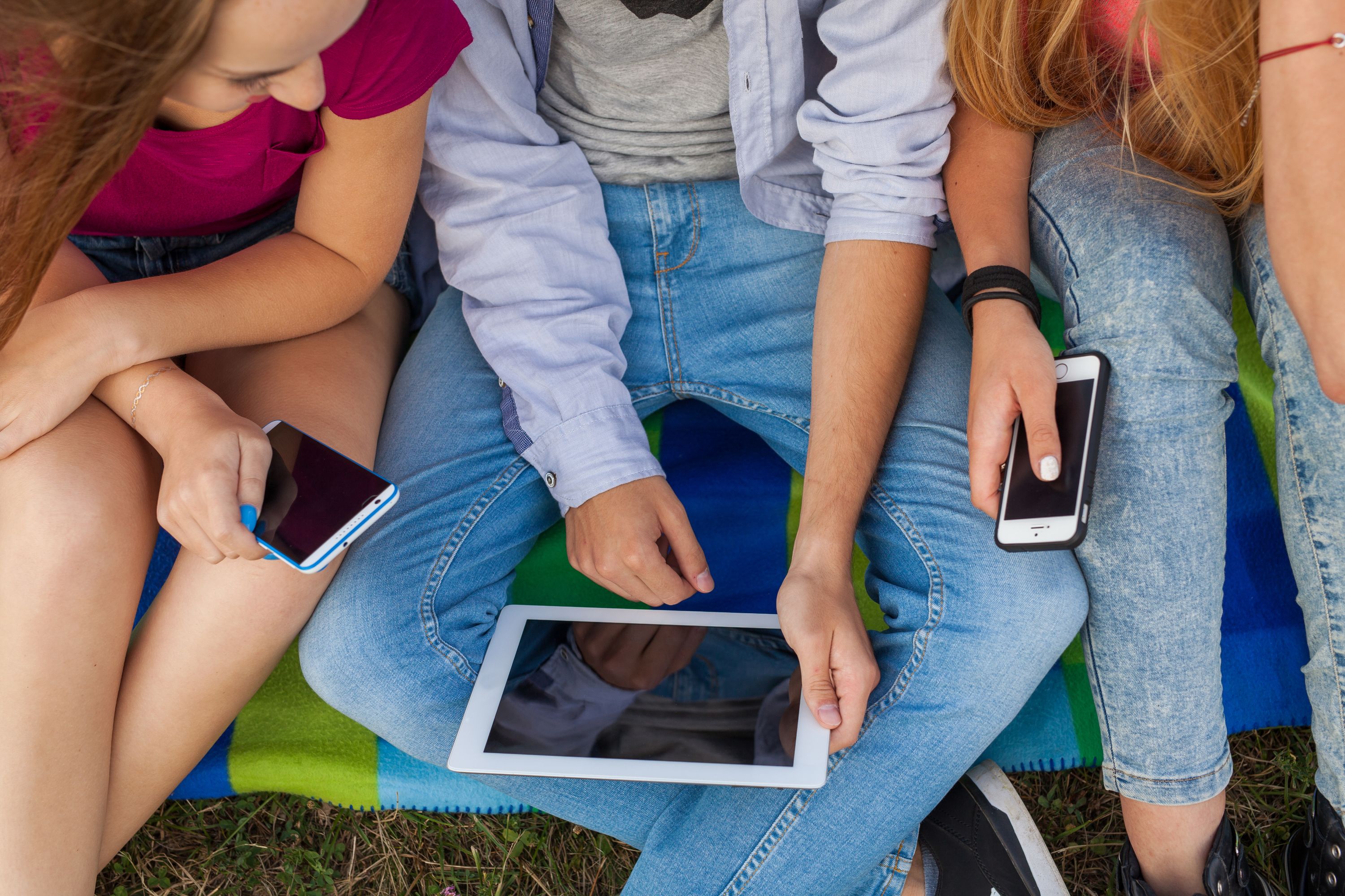 Phone Order Shutterstock 320935532