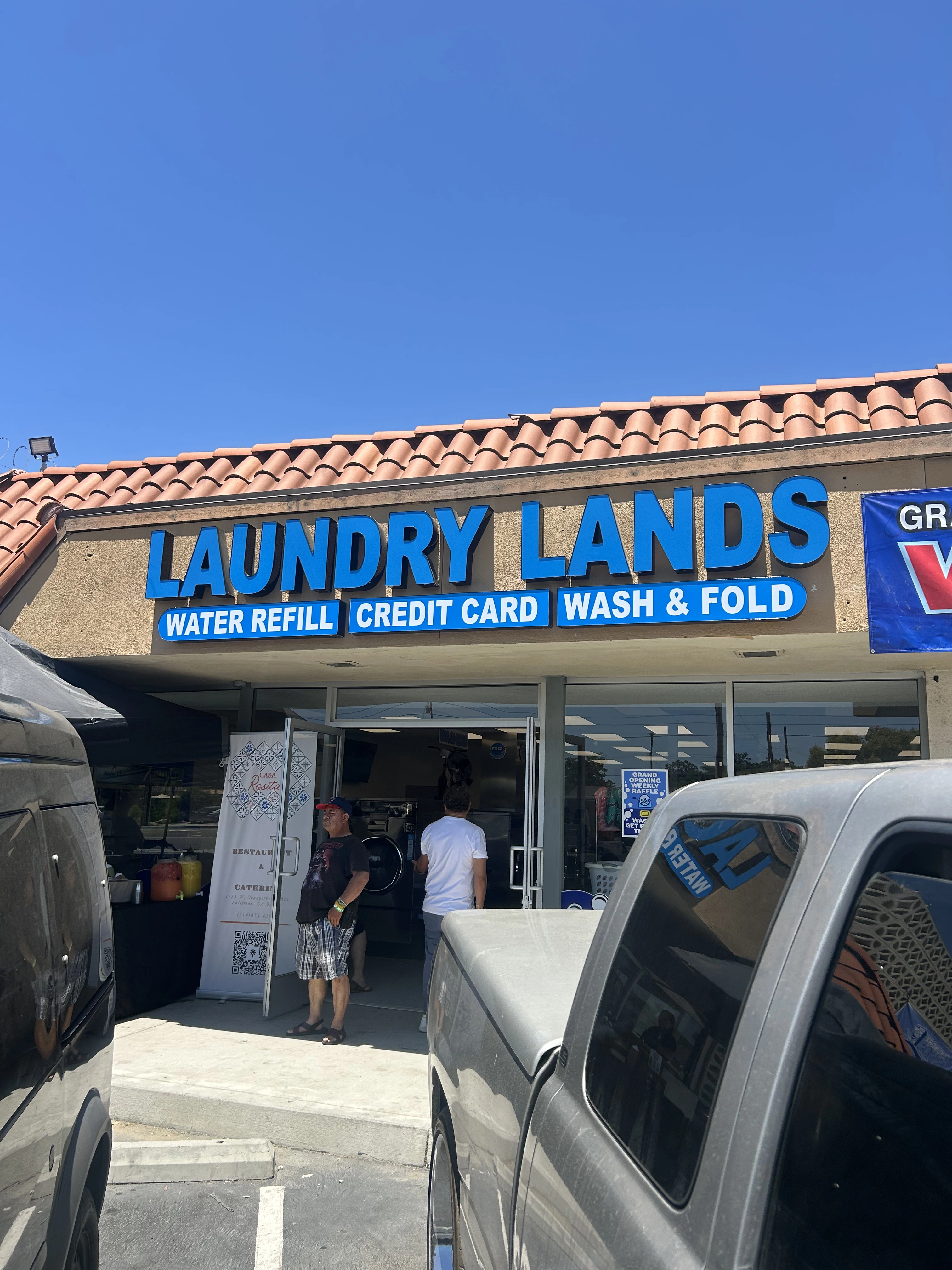 Laundry Services Laundromat Near Me Fullerton Ca Socal Oc (39)