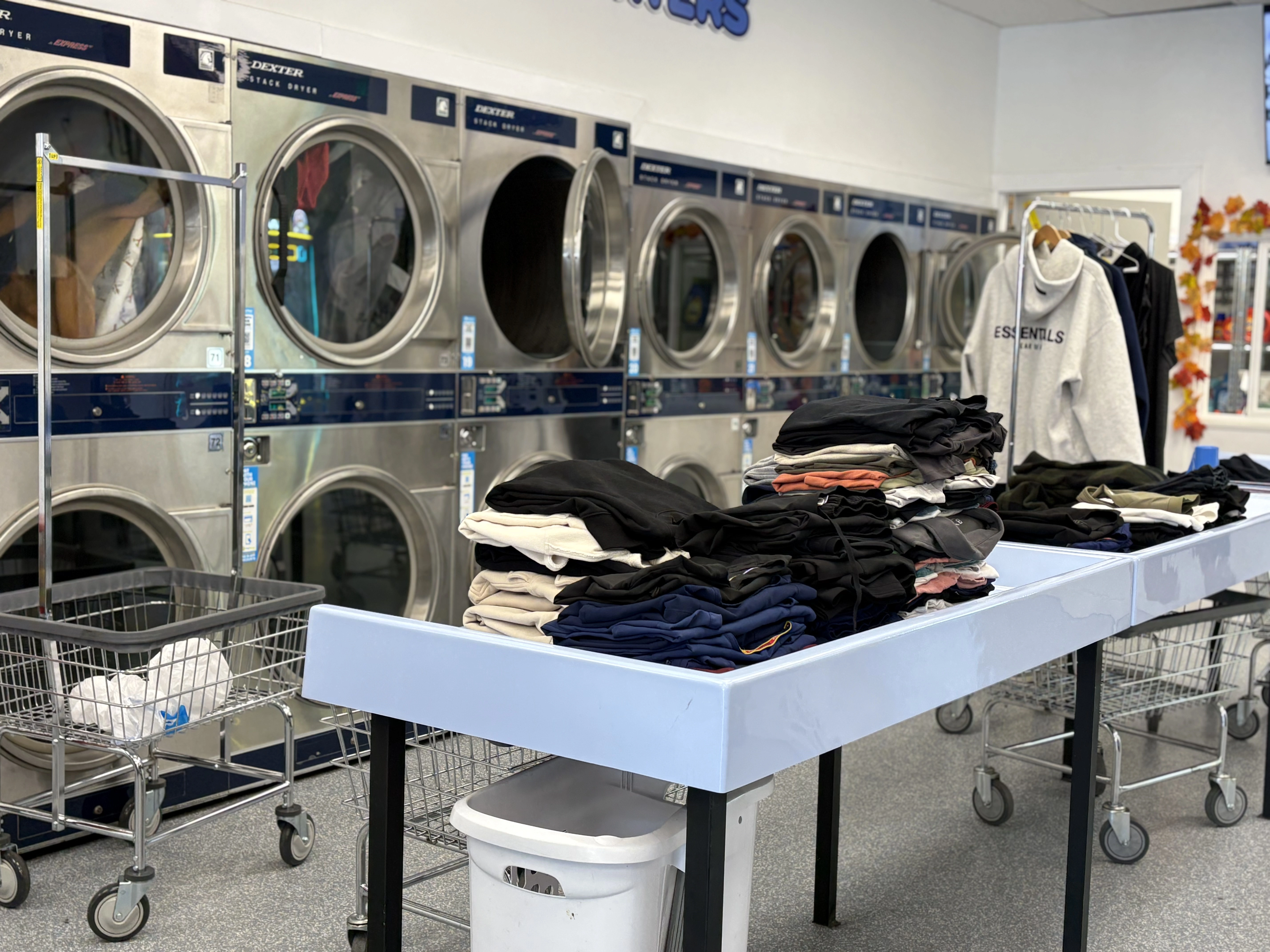 Laundry Services Laundromat Near Me Fullerton Ca Socal Oc (7)